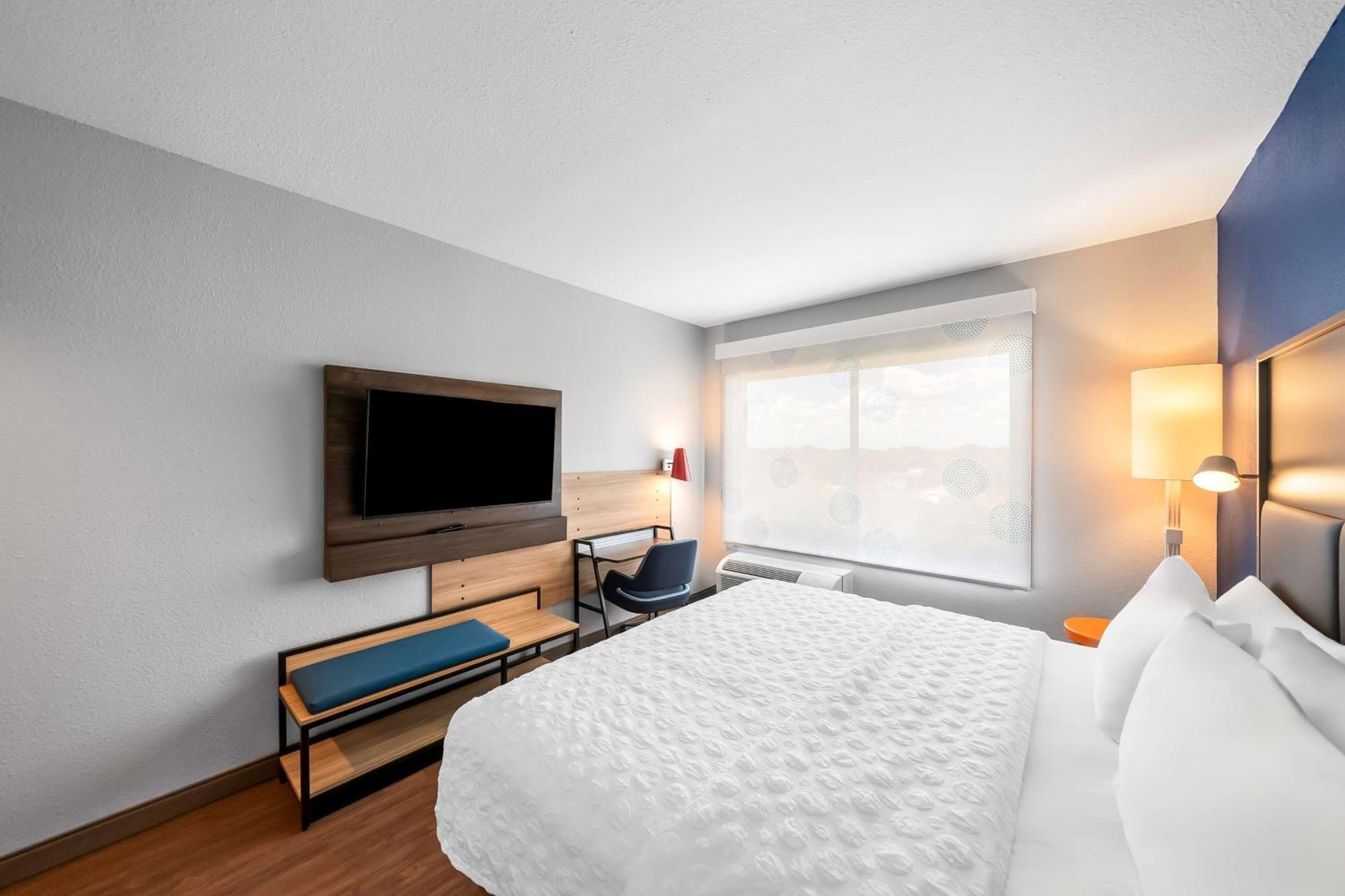Tru By Hilton Plano Hwy 75 Hotel Екстериор снимка