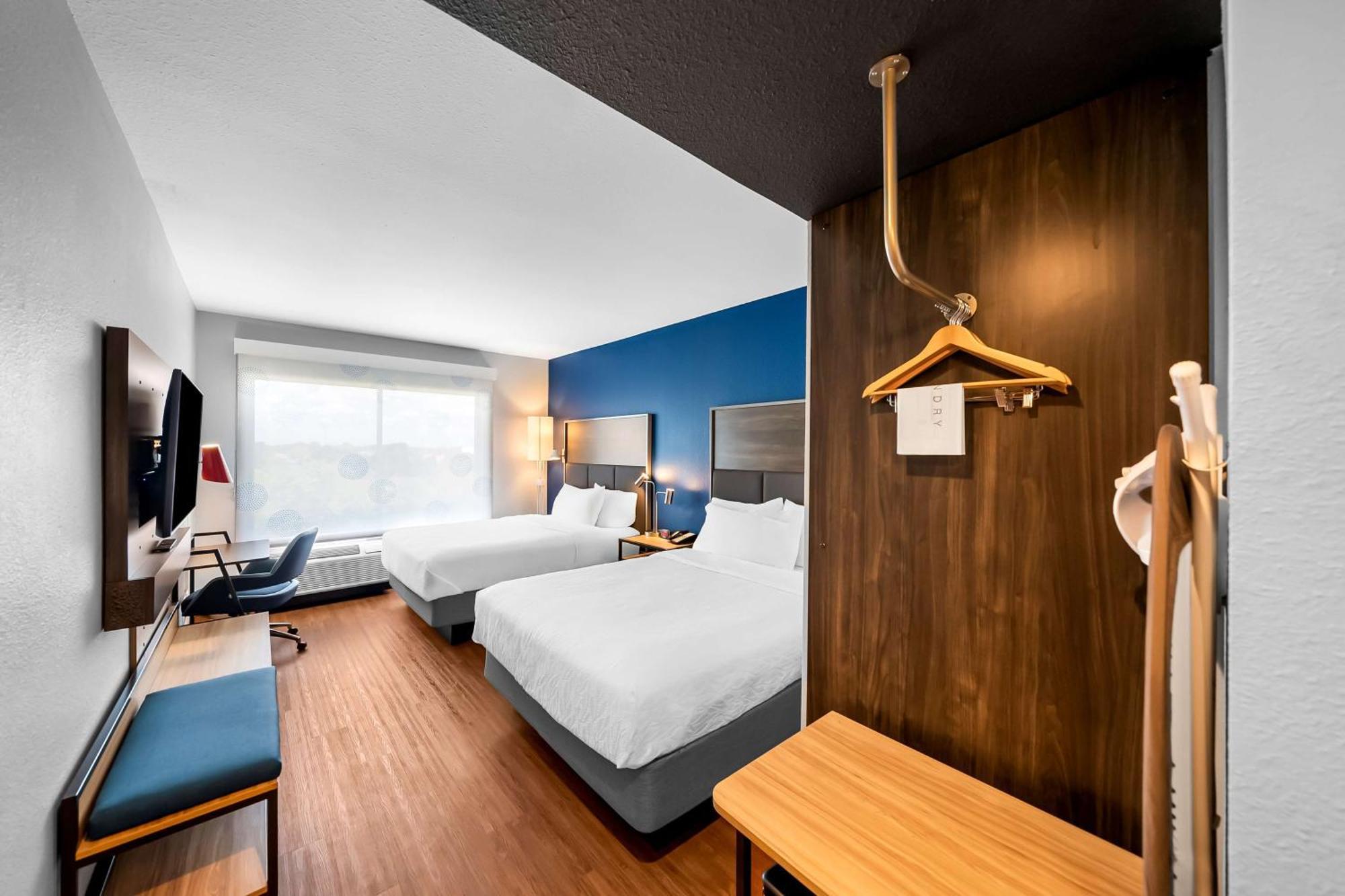 Tru By Hilton Plano Hwy 75 Hotel Екстериор снимка