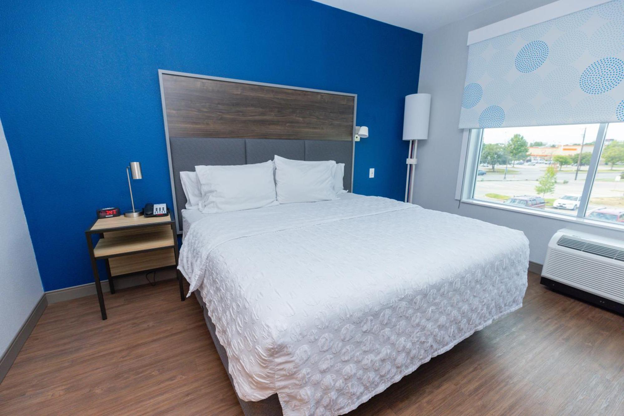 Tru By Hilton Plano Hwy 75 Hotel Екстериор снимка
